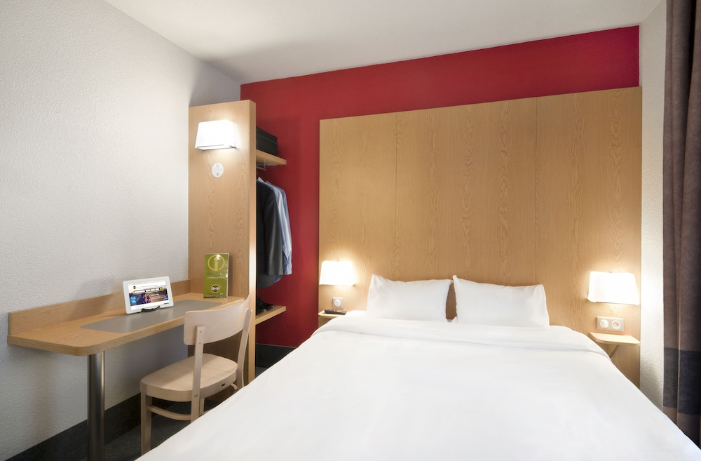B&B Hotel Grenoble Centre Alpexpo 12/45