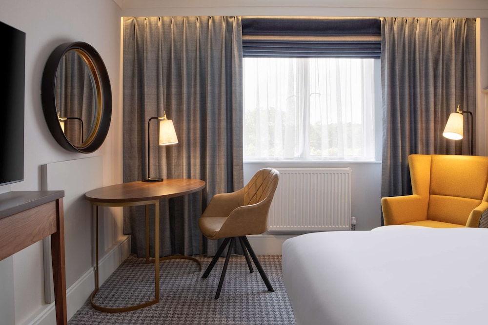 DoubleTree by Hilton Stoke on Trent 39/43