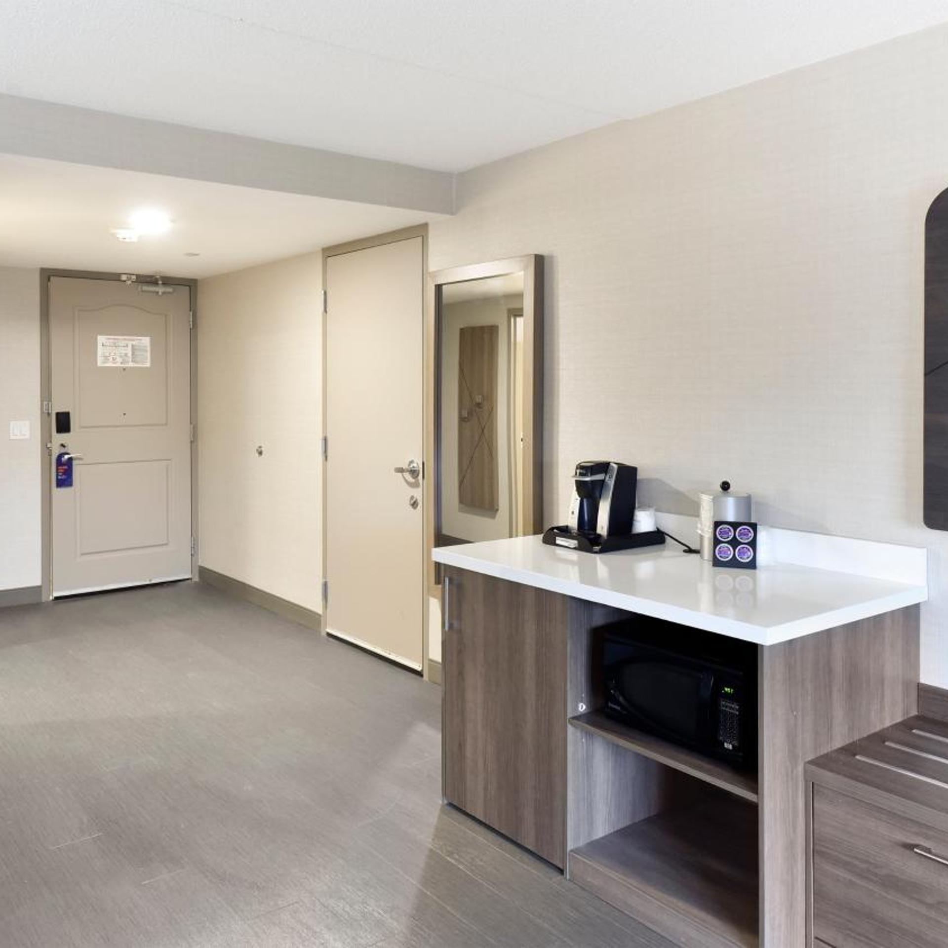 غرفة ديلوكس بسريرين منفصلين لذوي الإعاقة، Holiday Inn Express Hotel Suites Waterloo St Jacobs 10/10