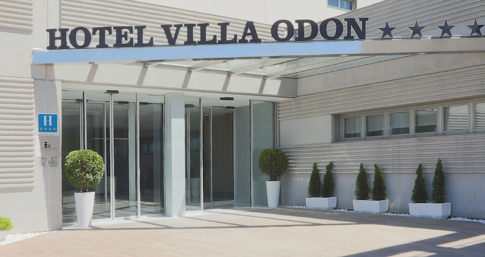 VILLA ODON 2/50