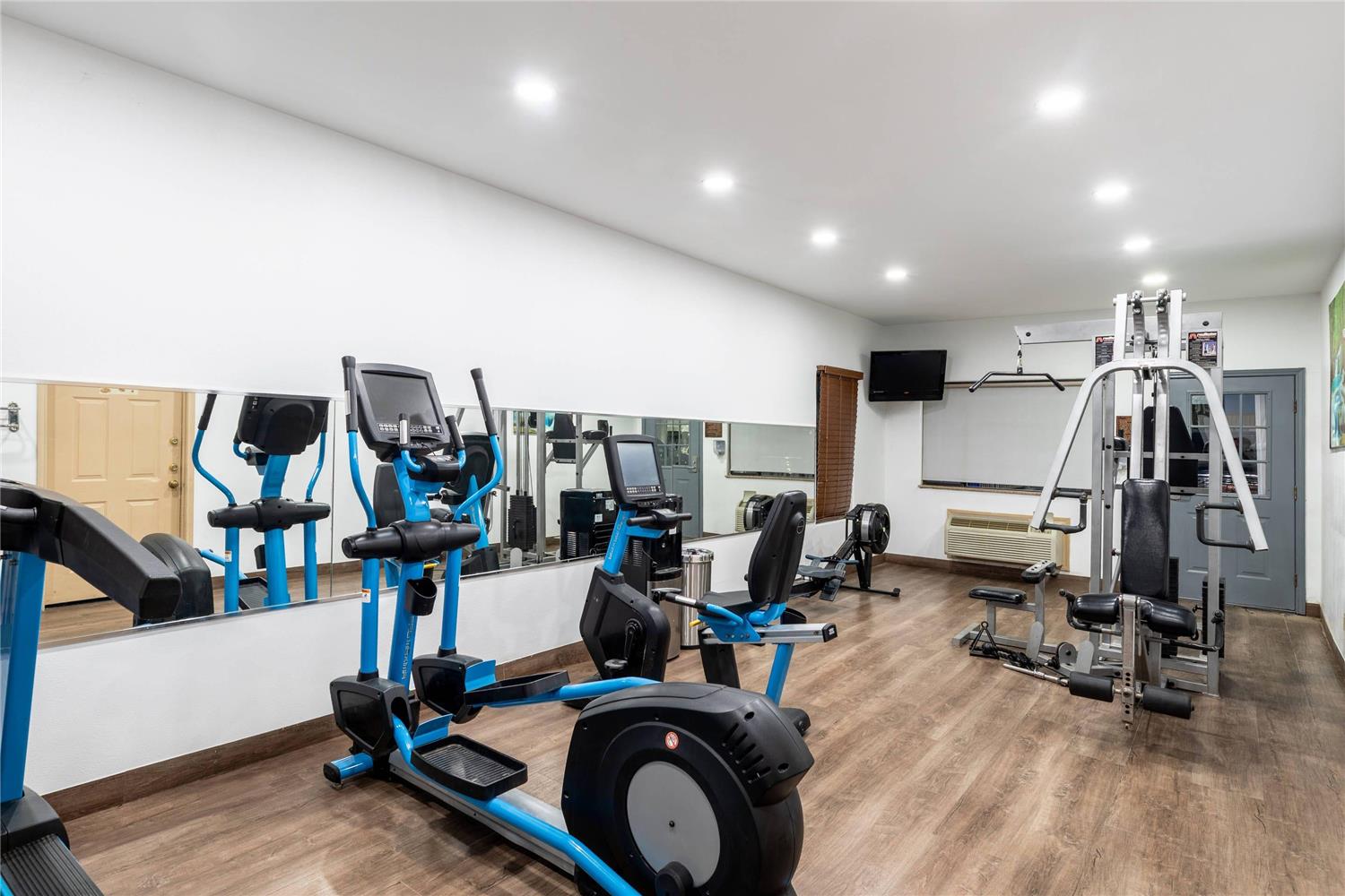 Quality Inn & Suites Rio Grande City, TX 18/39