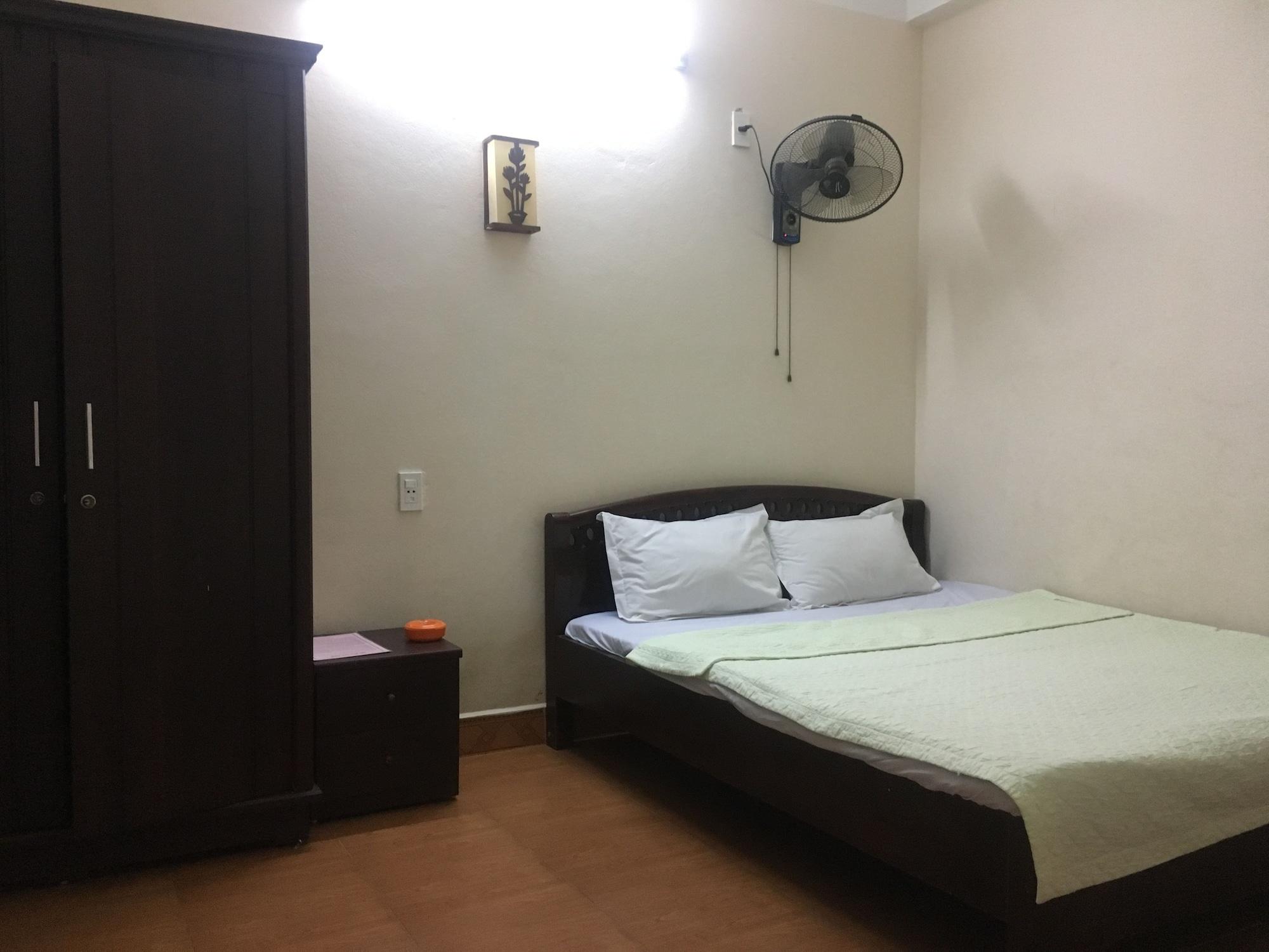 Black Pearl Cat Ba Hostel 5/14