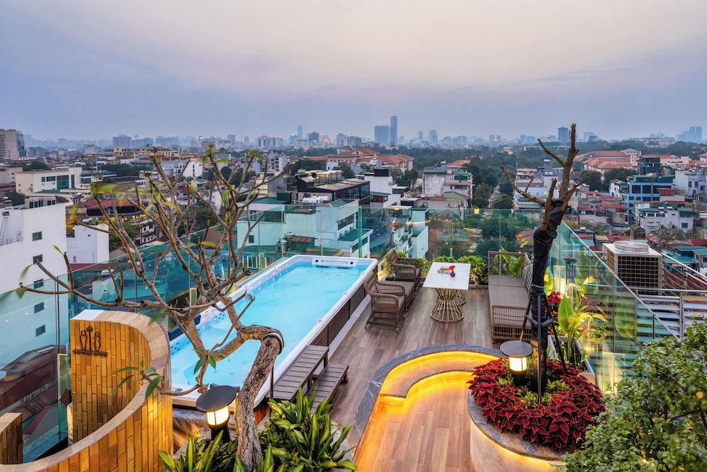 Peridot Gallery Classic Boutique Hotel 53/60
