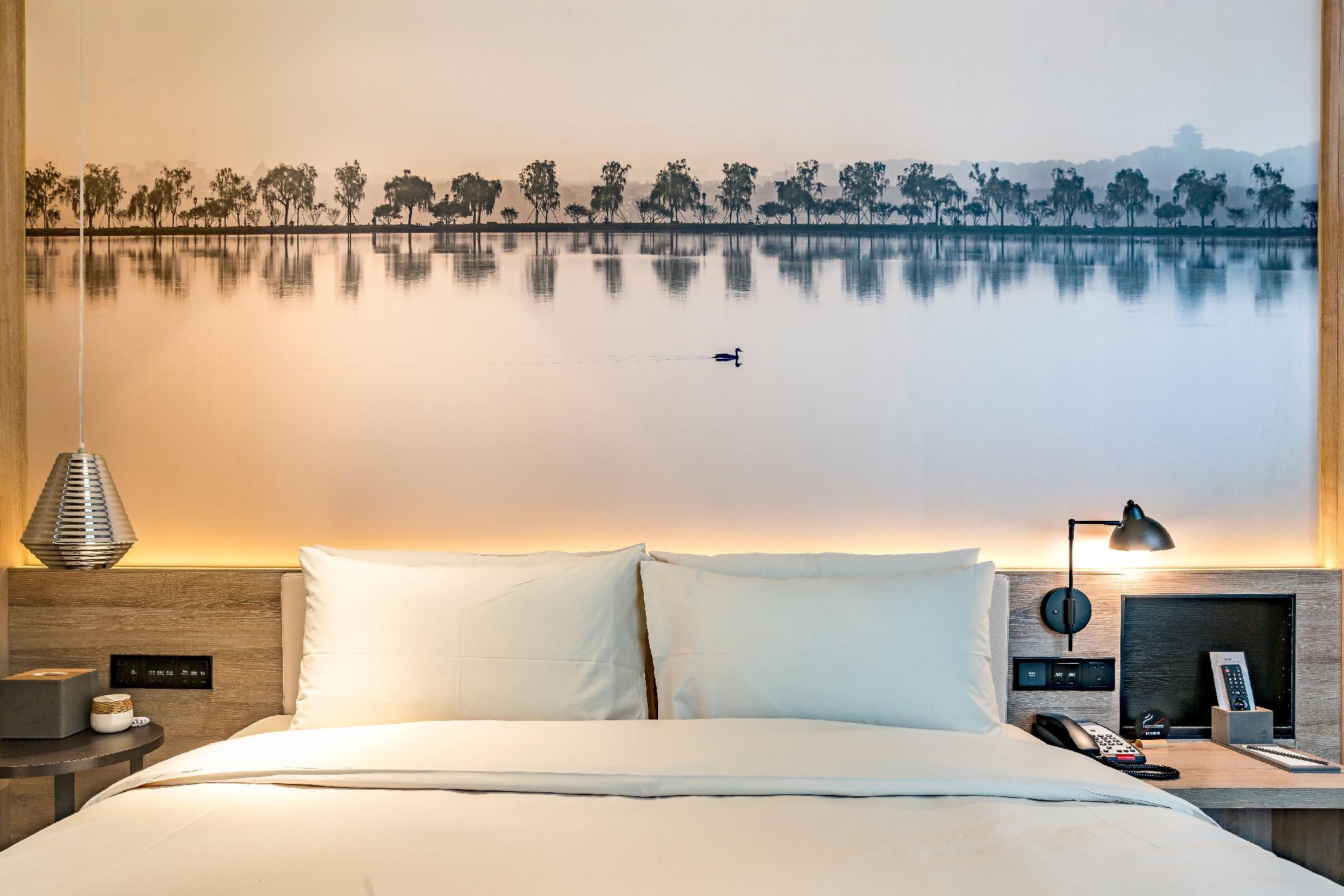 Elegant, Double Bed