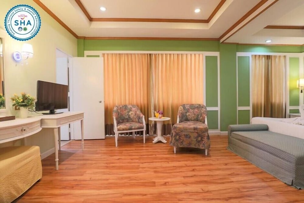 Wangtai Hotel 48/70