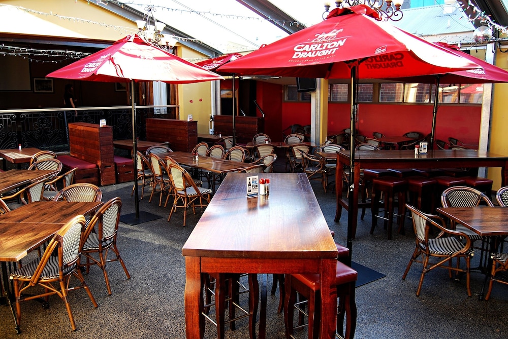 Glenferrie Hotel 43/61
