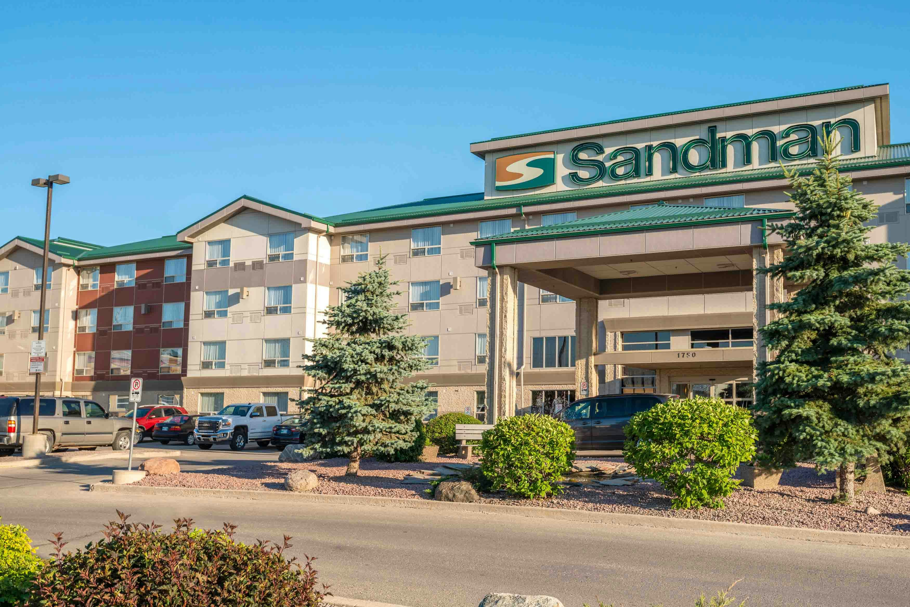Sandman Hotel & Suites Winnipeg Airport 3/56