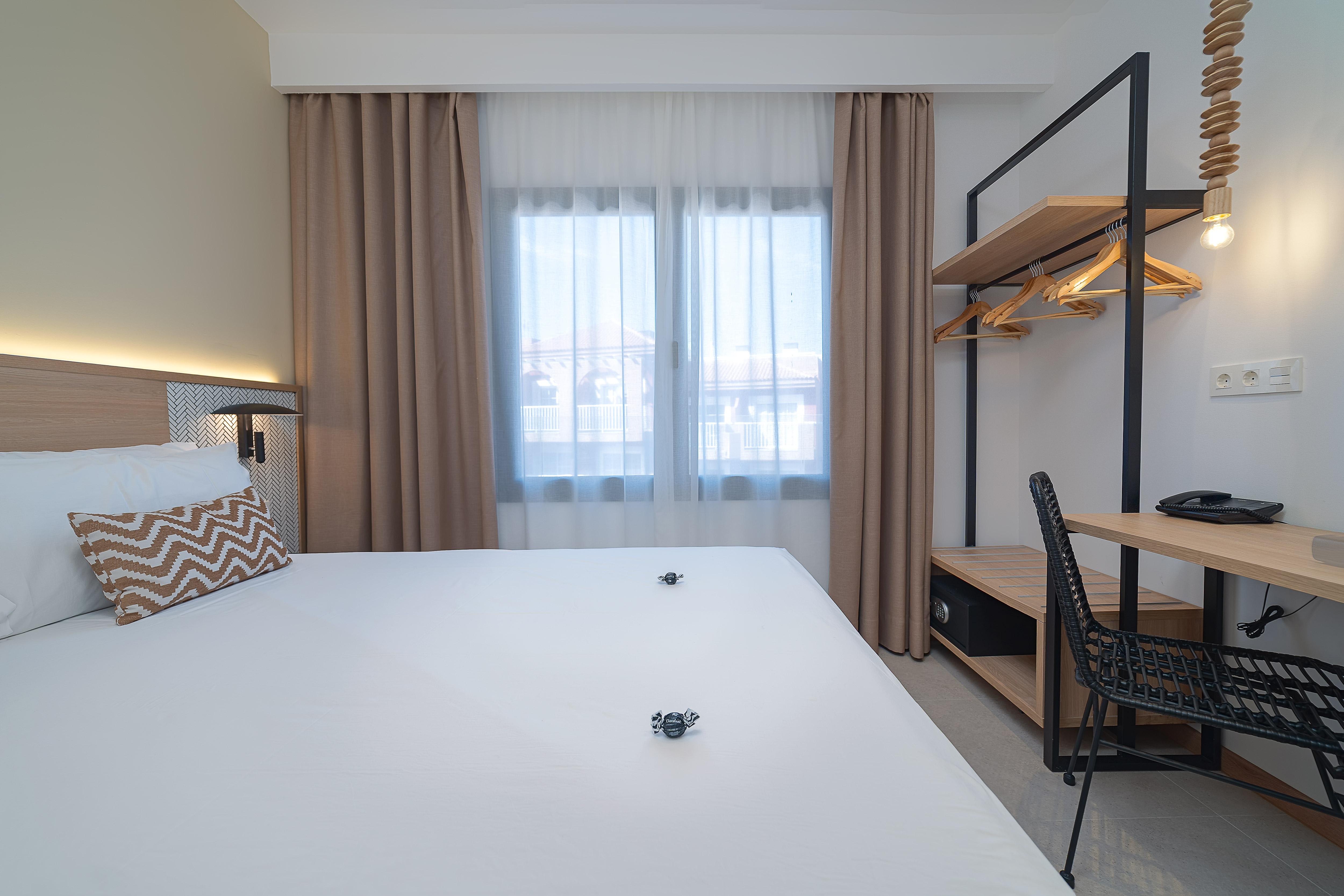 1 Bedroom, Apartment, Balcony or Terrace