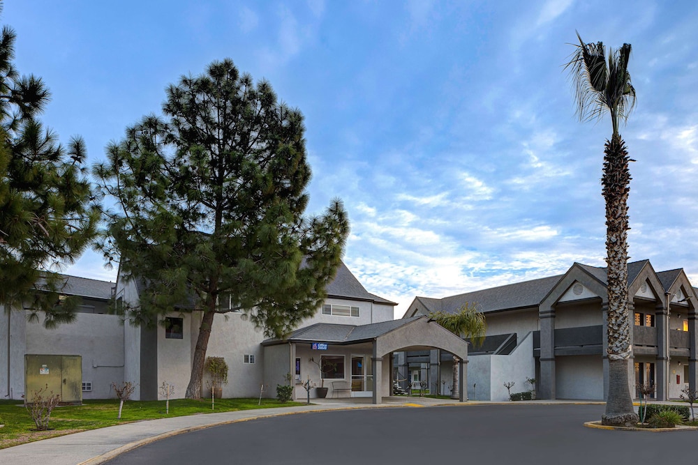 Motel6 Buttonwillow, CA - Central 42/50