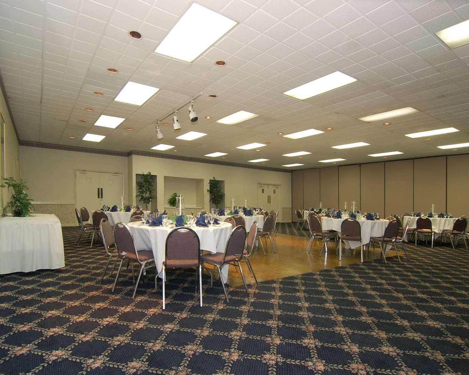 Rodeway Inn 3/7