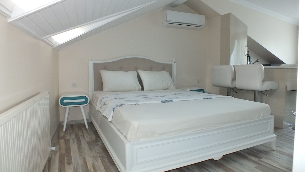 Heybeli Butik Hotel 15/50