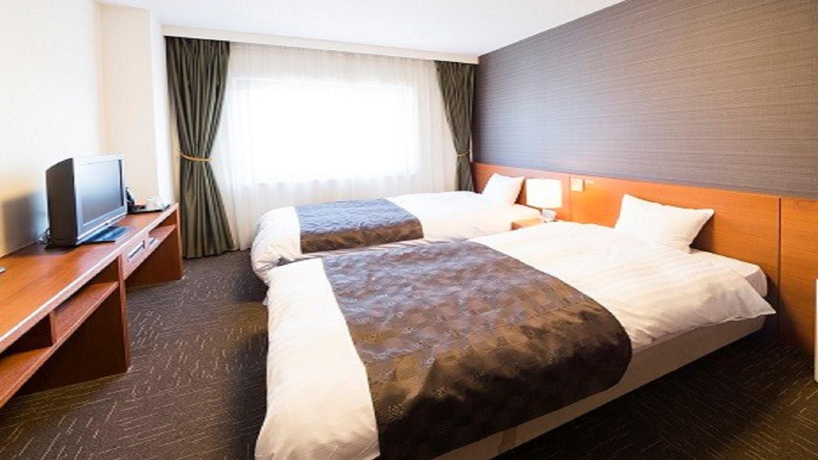 Standard, Twin Beds