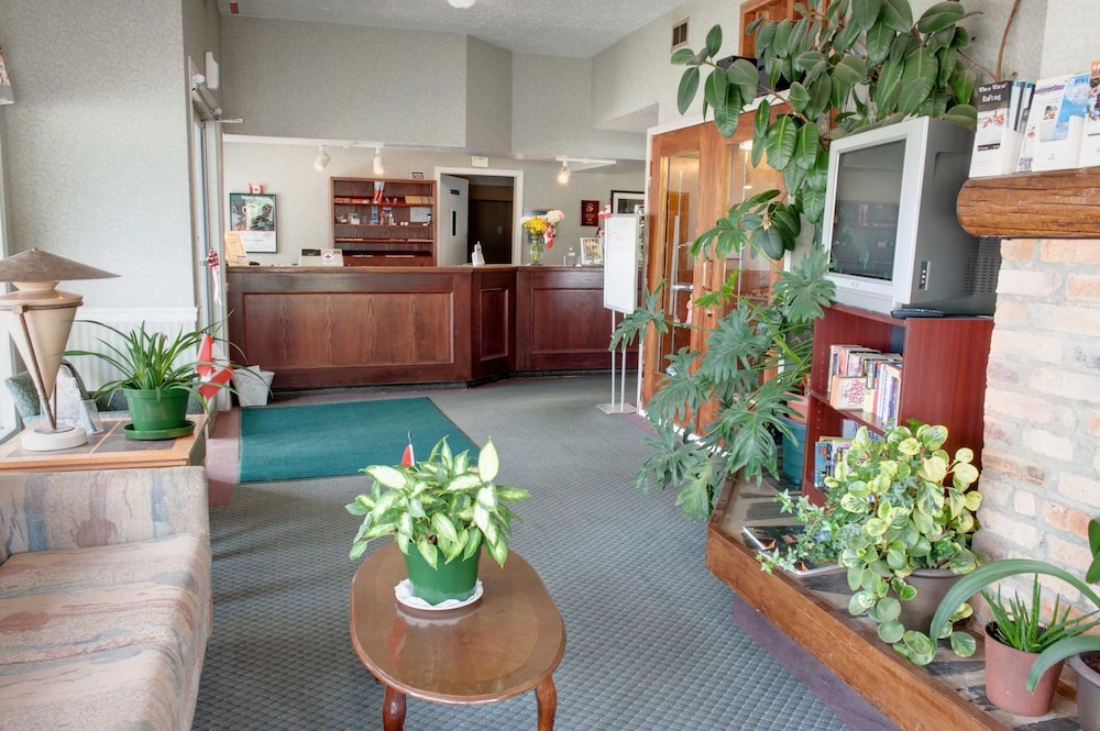 Sandman Inn McBride 7/34