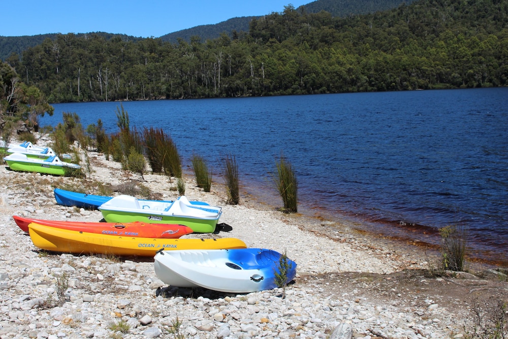 Tullah Lakeside Lodge 39/64