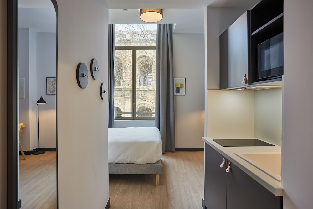 Appart hotel Odalys City Nimes Arenes Palais des Congres 20/20