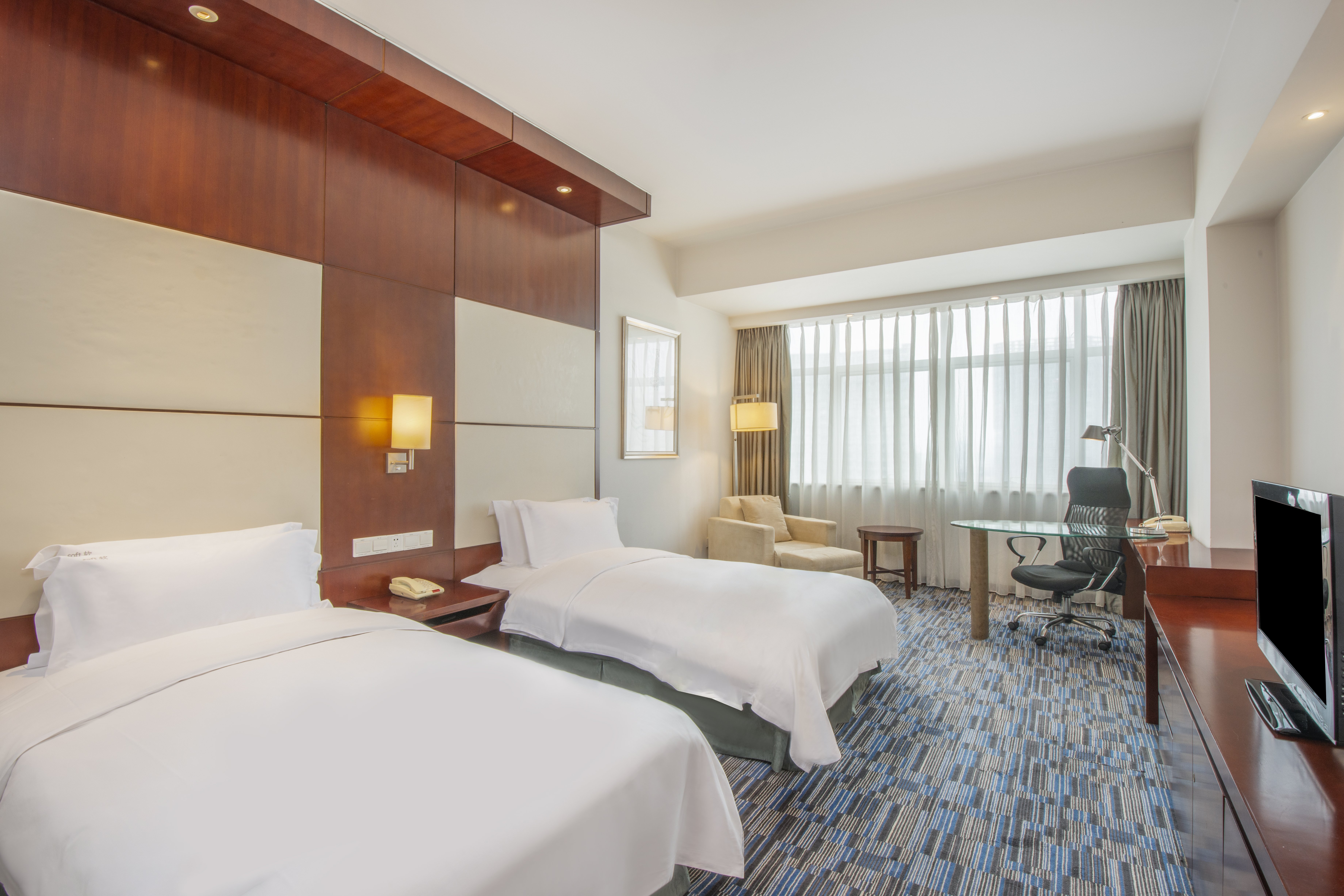 Holiday Inn Hangzhou Xiaoshan 13/50