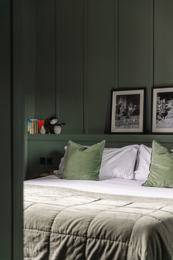 غرفة كبيرة بسرير كينج، The George Hotel 9/10