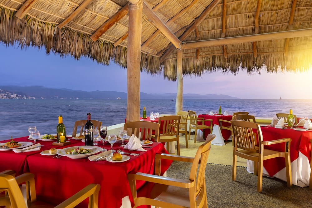 Las Palmas By The Sea All Inclusive 33/50