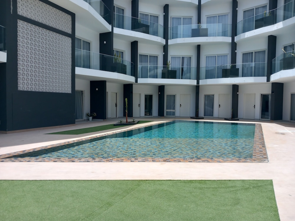 Ouril Hotel Mindelo 49/50