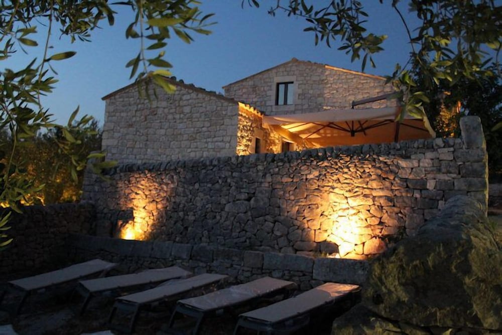Tenuta Zannafondo 36/41