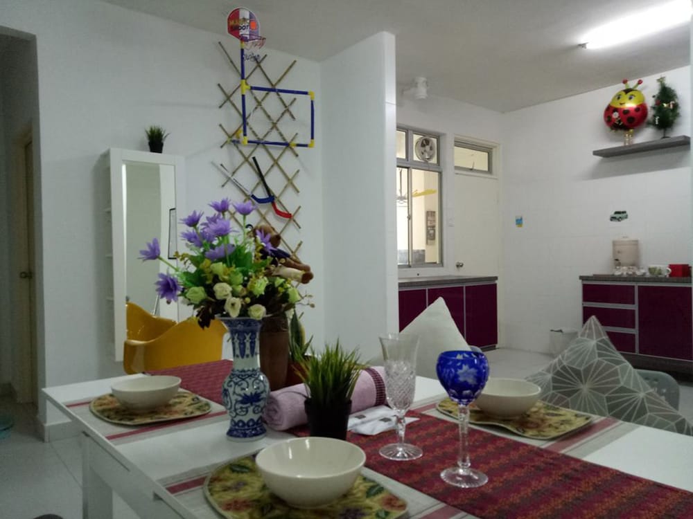 Aeon Tebrau Homestay & Hotel 44/62