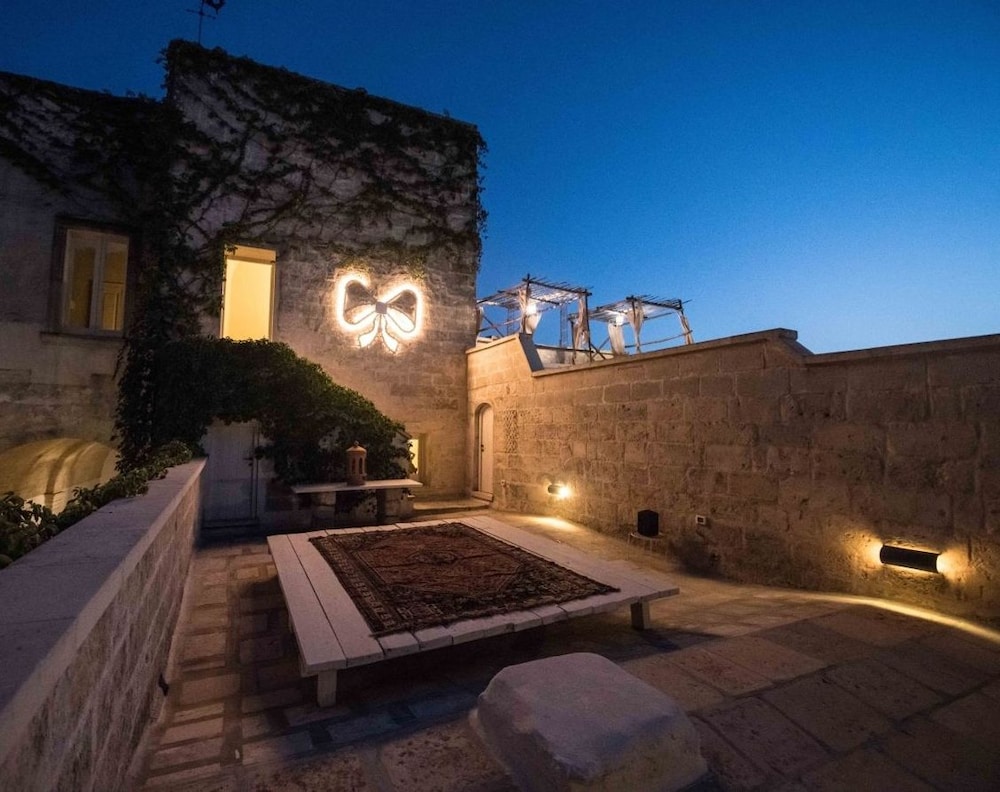 Palazzo Guglielmo Albergo Diffuso 4/79