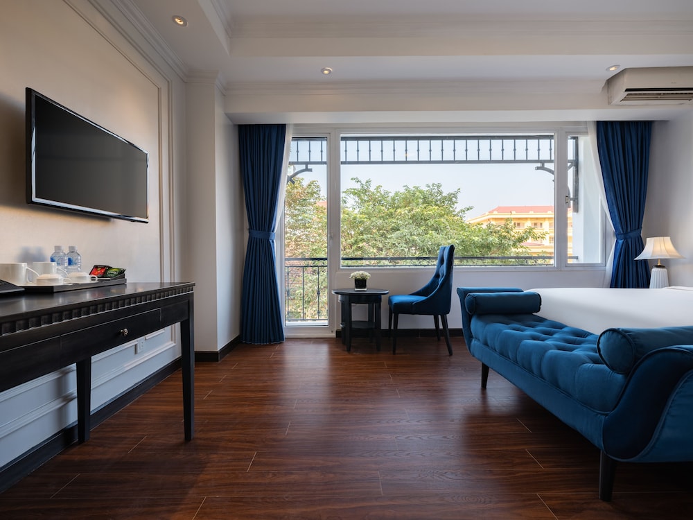 The Flower Boutique Hotel 15/50