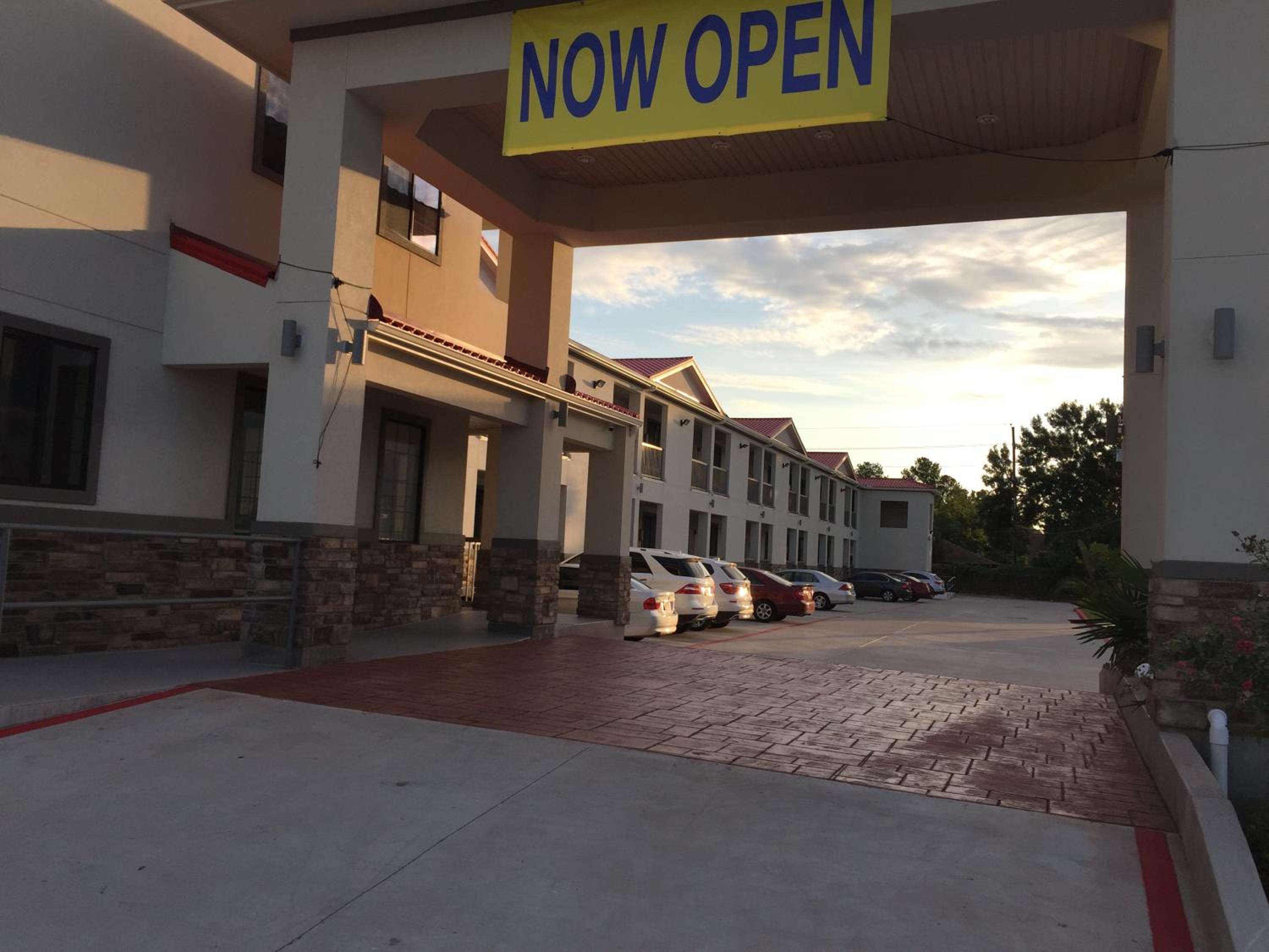 Scottish Inn And Suites 46/53