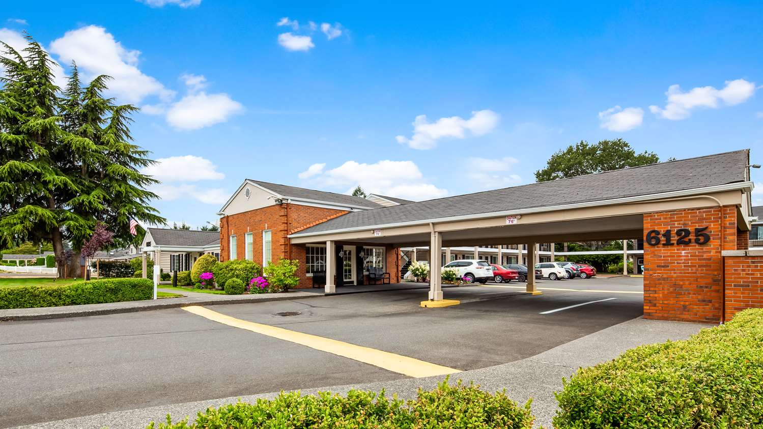 Best Western Lakewood 38/38