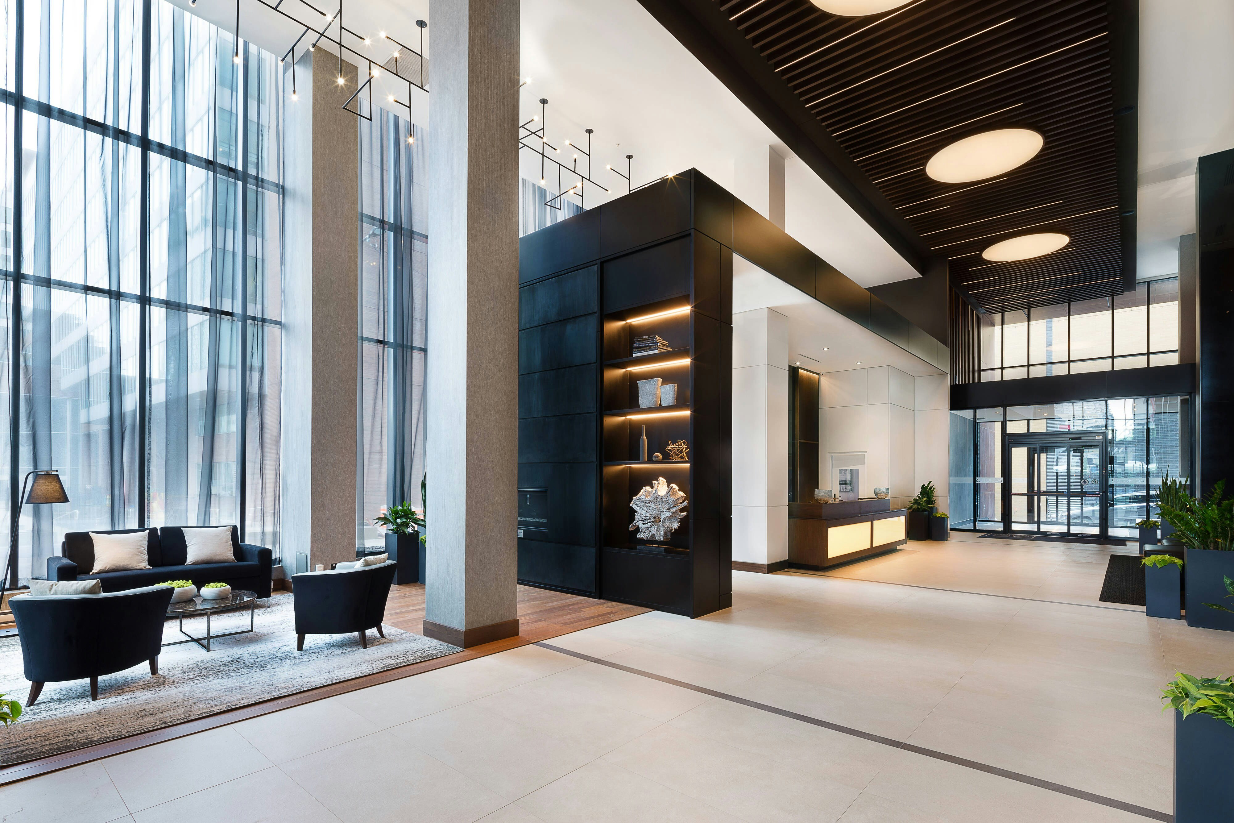 Ac Hotel By Marriott Montreal Downtown 20/21