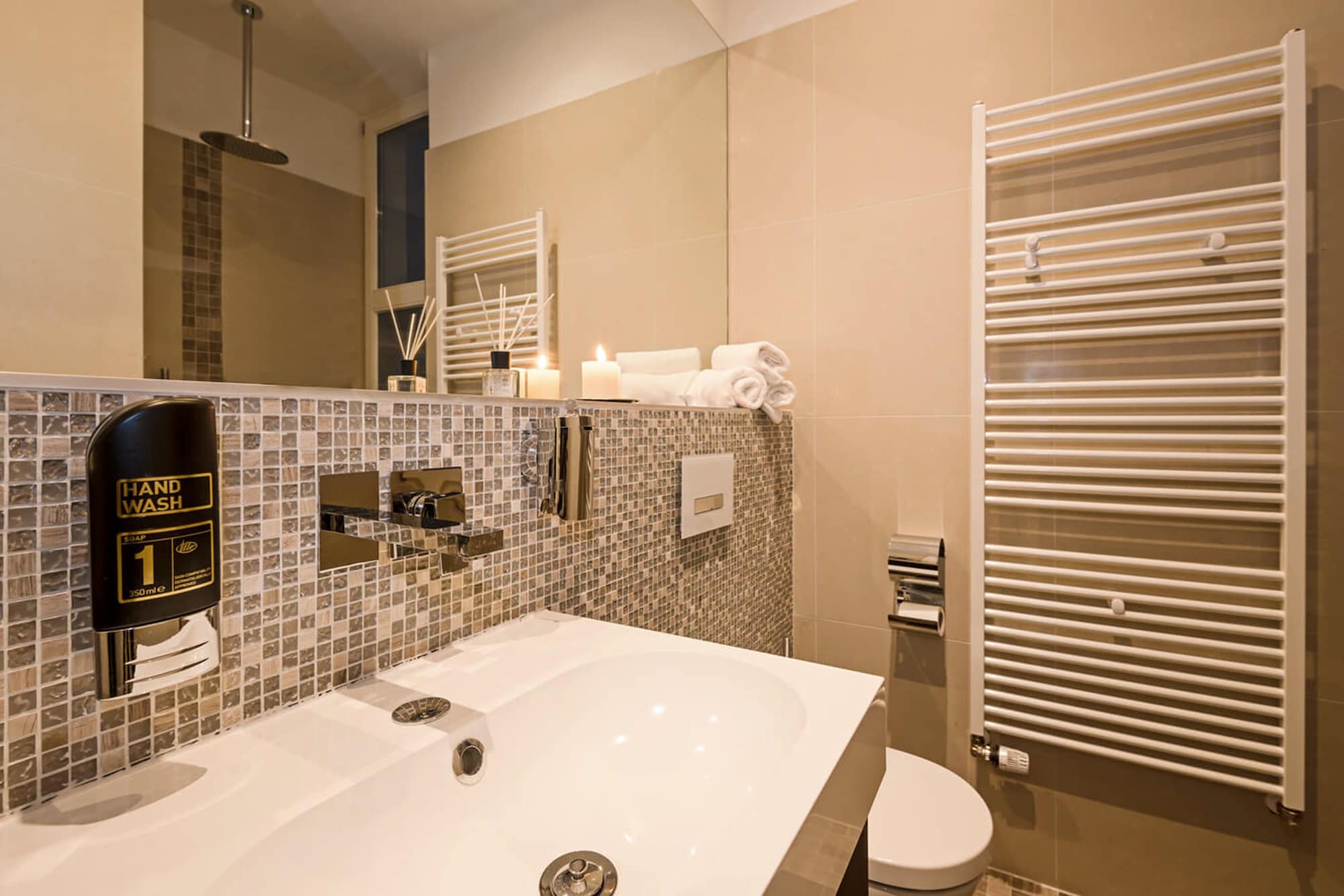 Compact, Studio, Queen Bed، Arabel Design Apartments 3/3