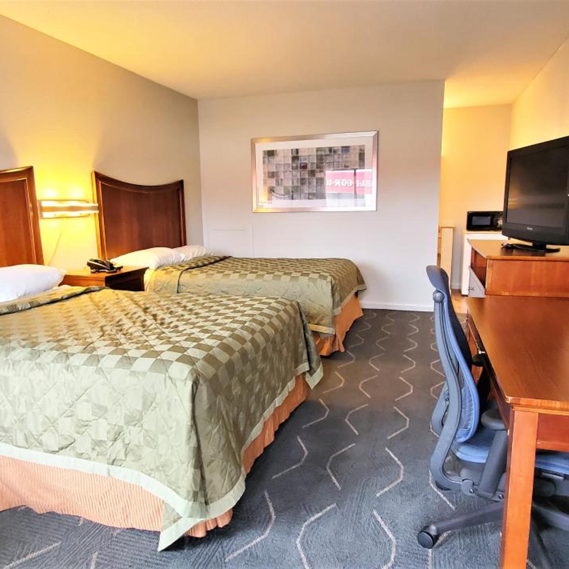 Travelodge Newport News 10/24