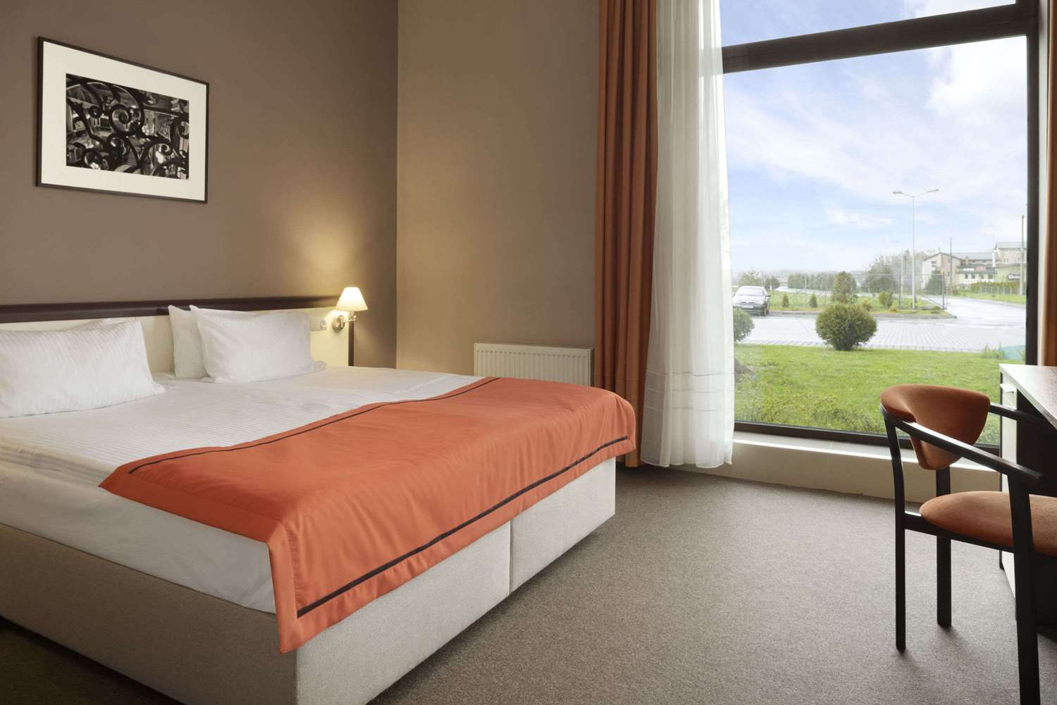 Ramada by Wyndham Lviv 9/24