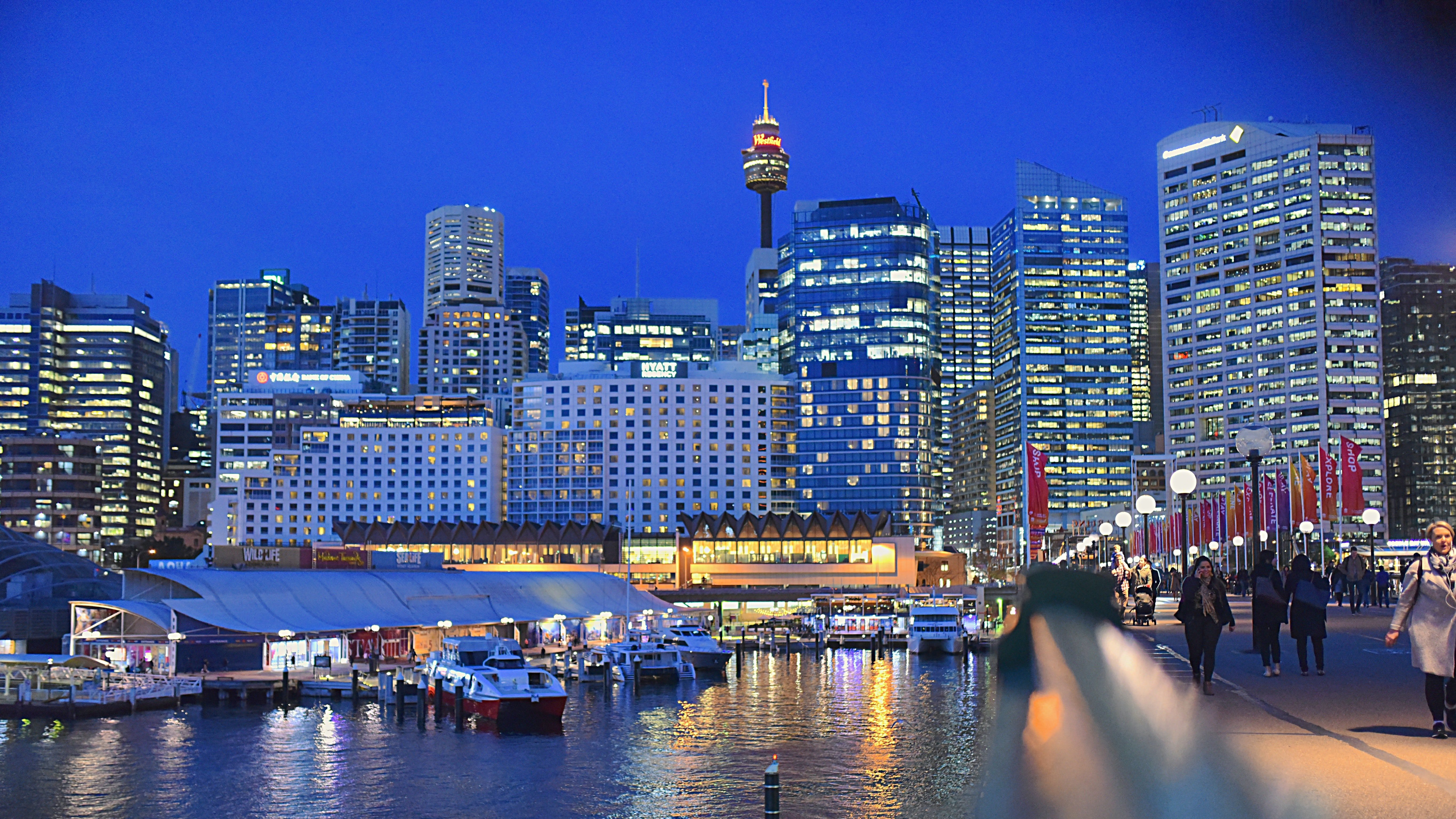 Crowne Plaza Sydney Darling Harbour 76/81