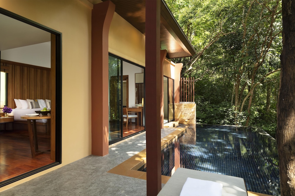 Avani Ao Nang Cliff Krabi Resort 47/75