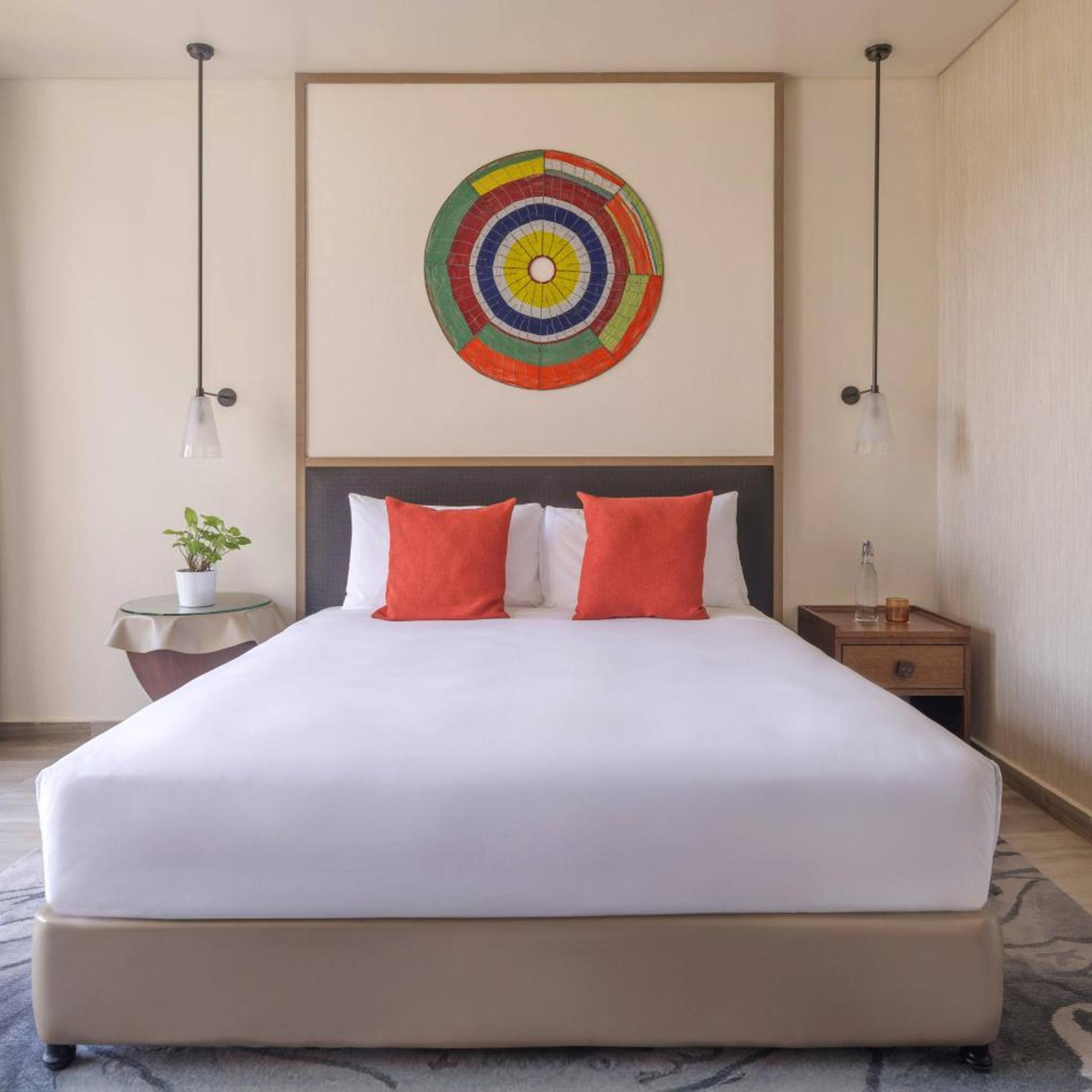 Red Level, Family Suite