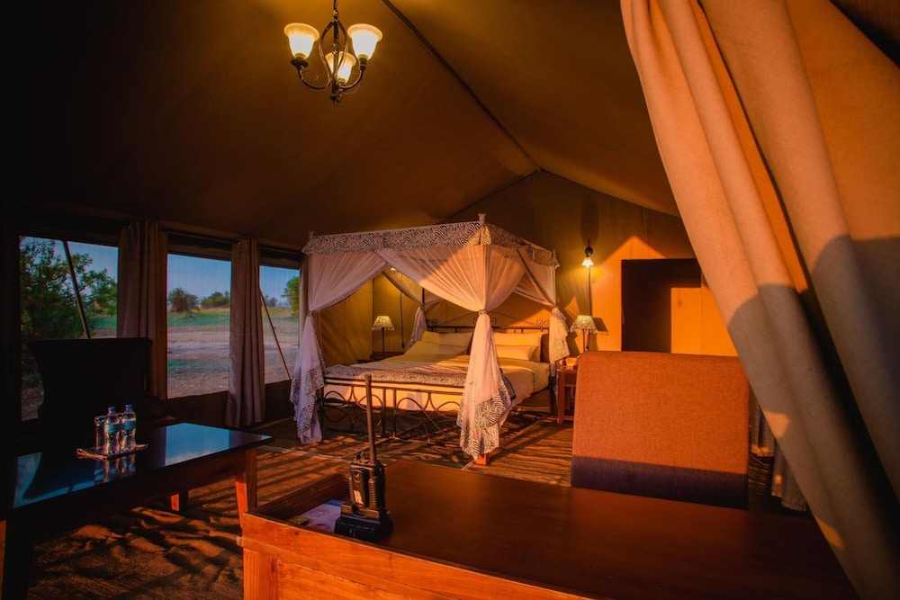 River Camp 30/50