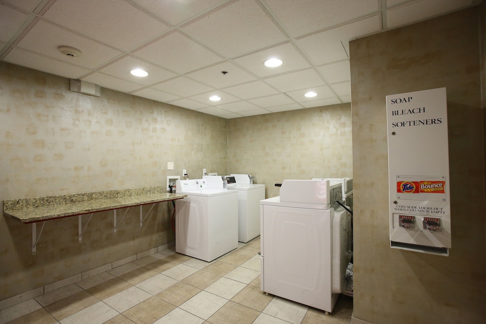 Holiday Inn Hotel & Suites Salt Lake City-Airport West 6/47