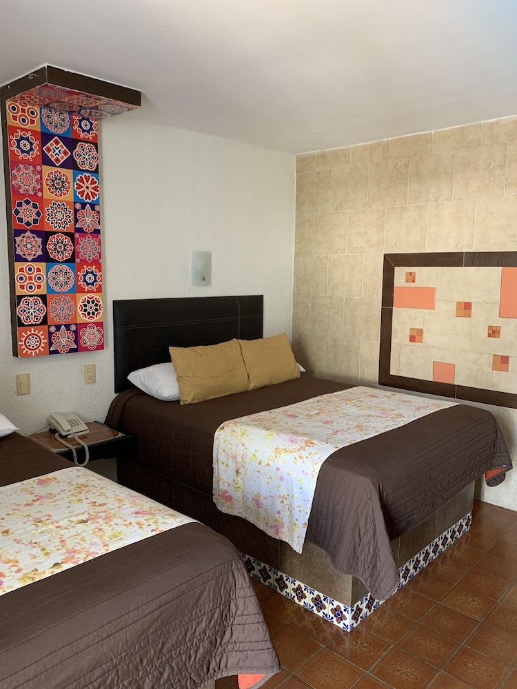 VF Villa Florencia Hotel 14/58