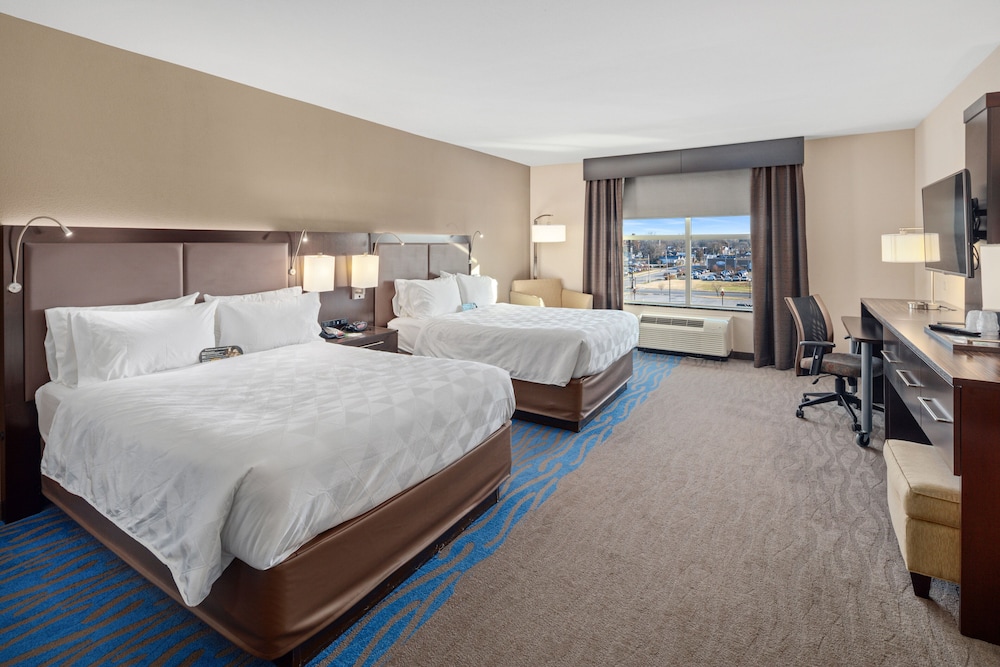 Holiday Inn Owensboro Riverfront 18/75
