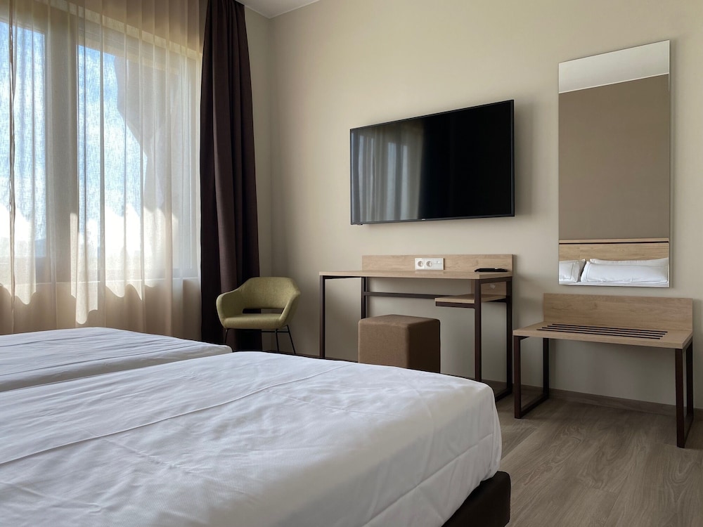 Hotel Bodega FYA 13/37