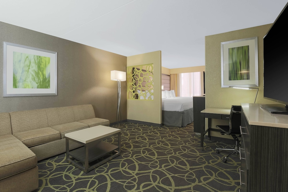 Springhill Suites Oklahoma City Quail Springs 8/35