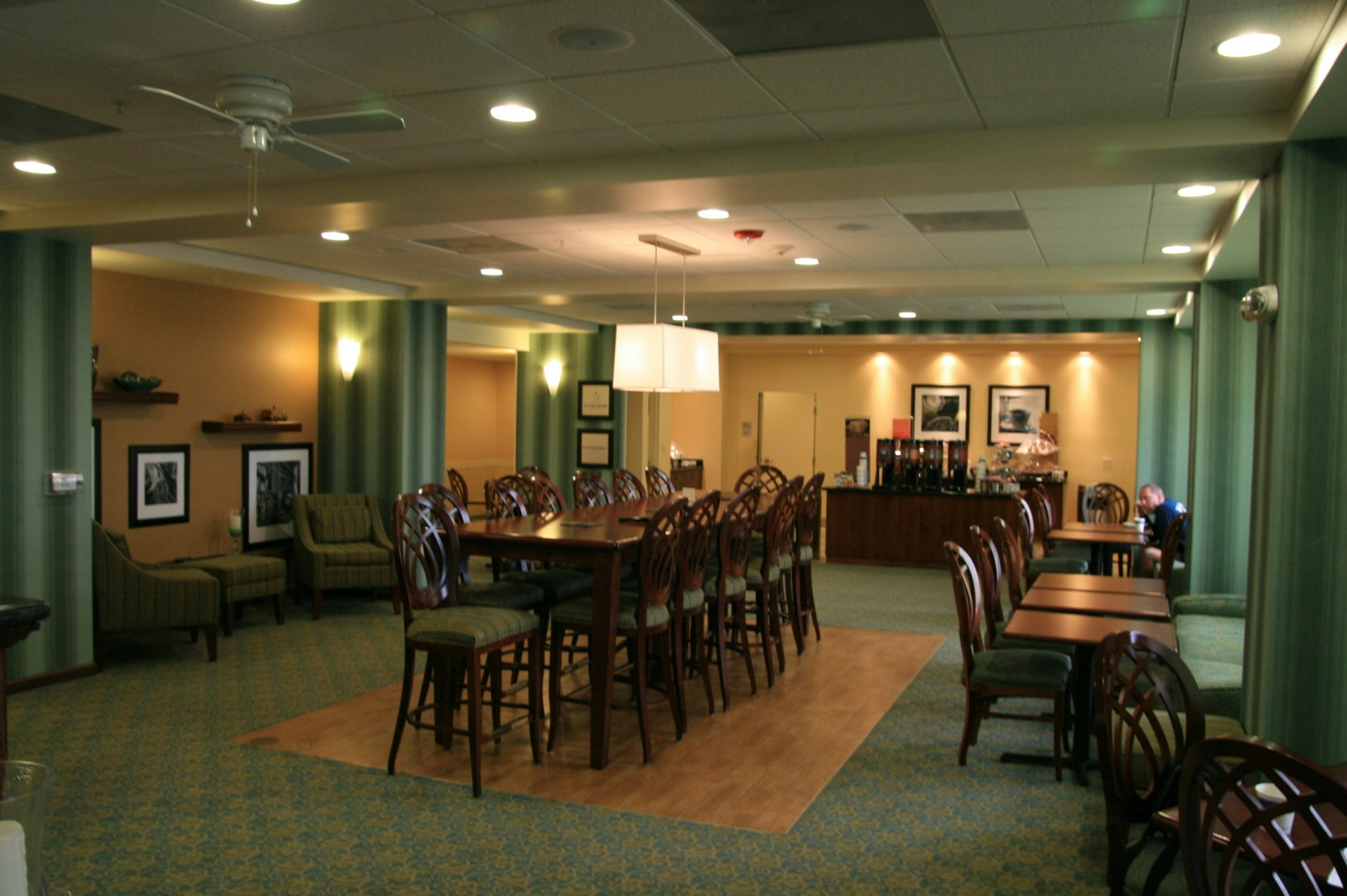 Hampton Inn Brentwood 36/50