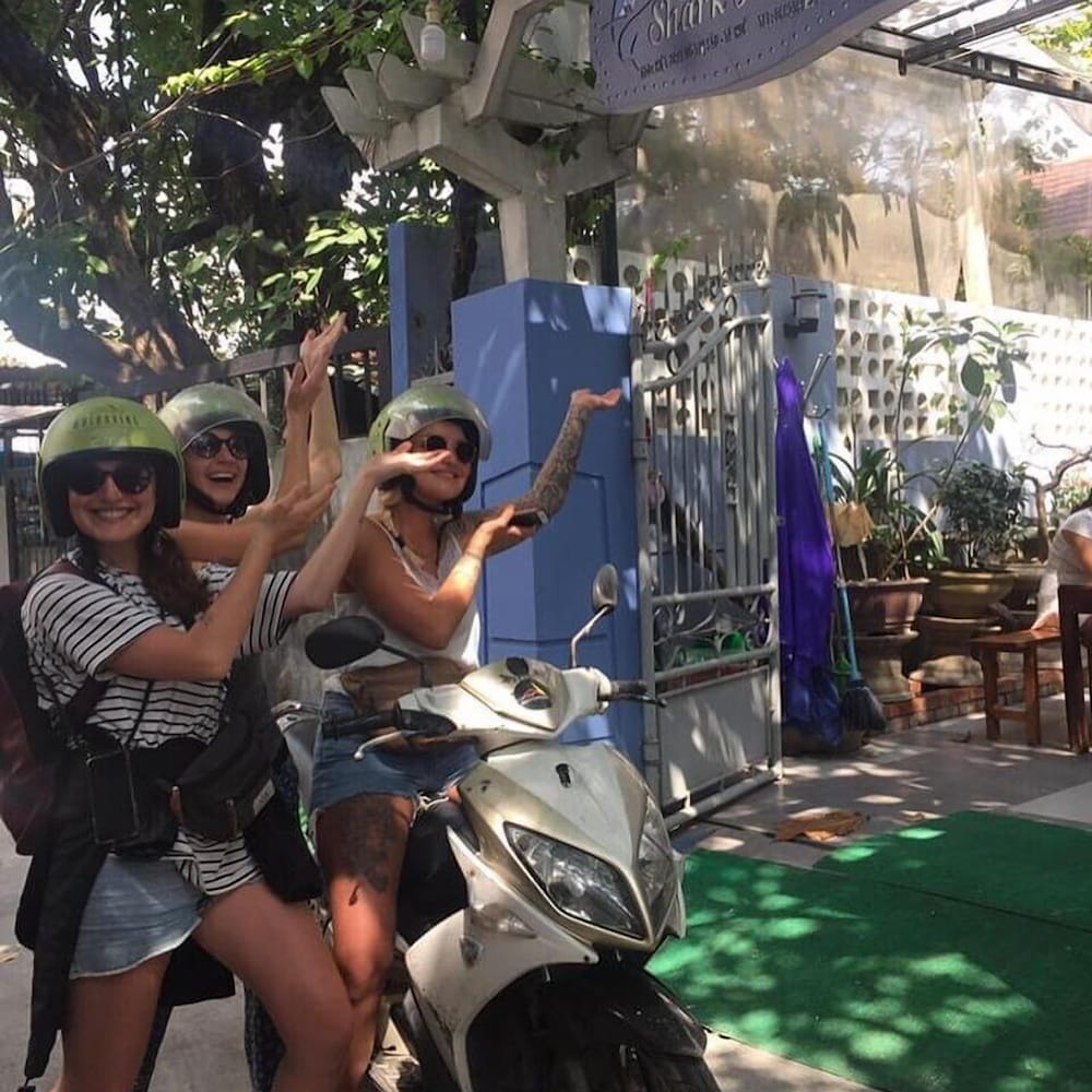 Shark Hotel - Hostel 44/50