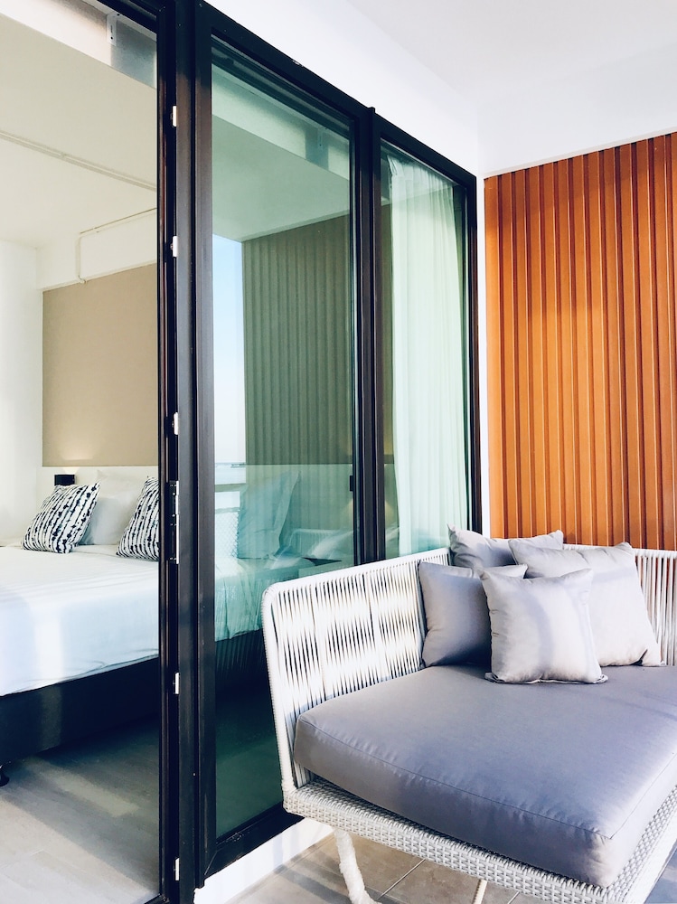 Blue Tao Beach Hotel 22/59