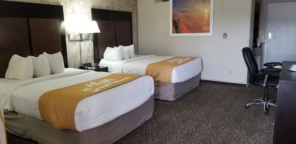 Days Inn & Suites by Wyndham Trinidad 10/41