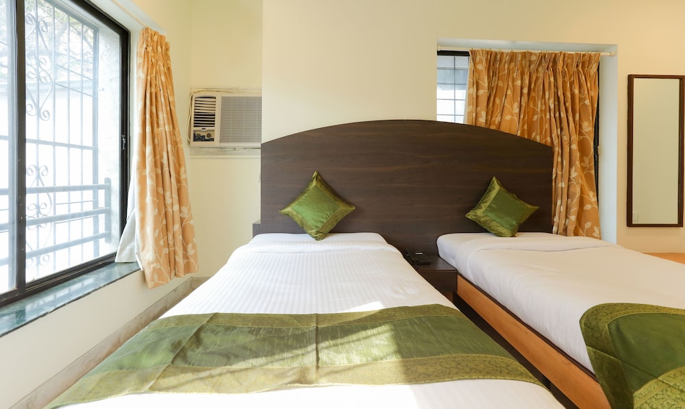 Itsy Hotels Hill View Ex 23/44