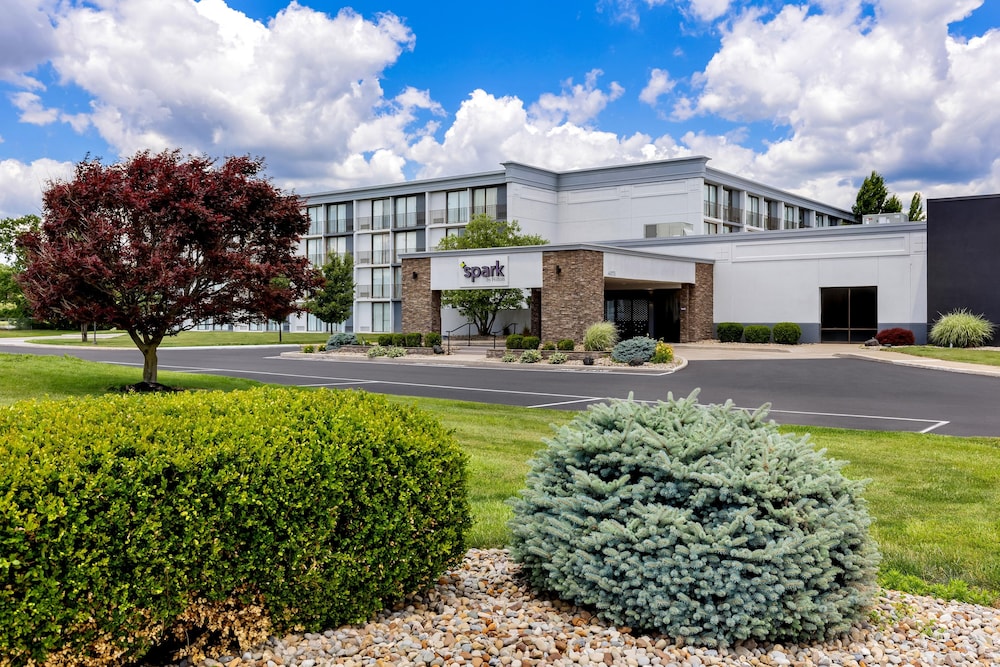Spark by Hilton Akron Fairlawn 40/46