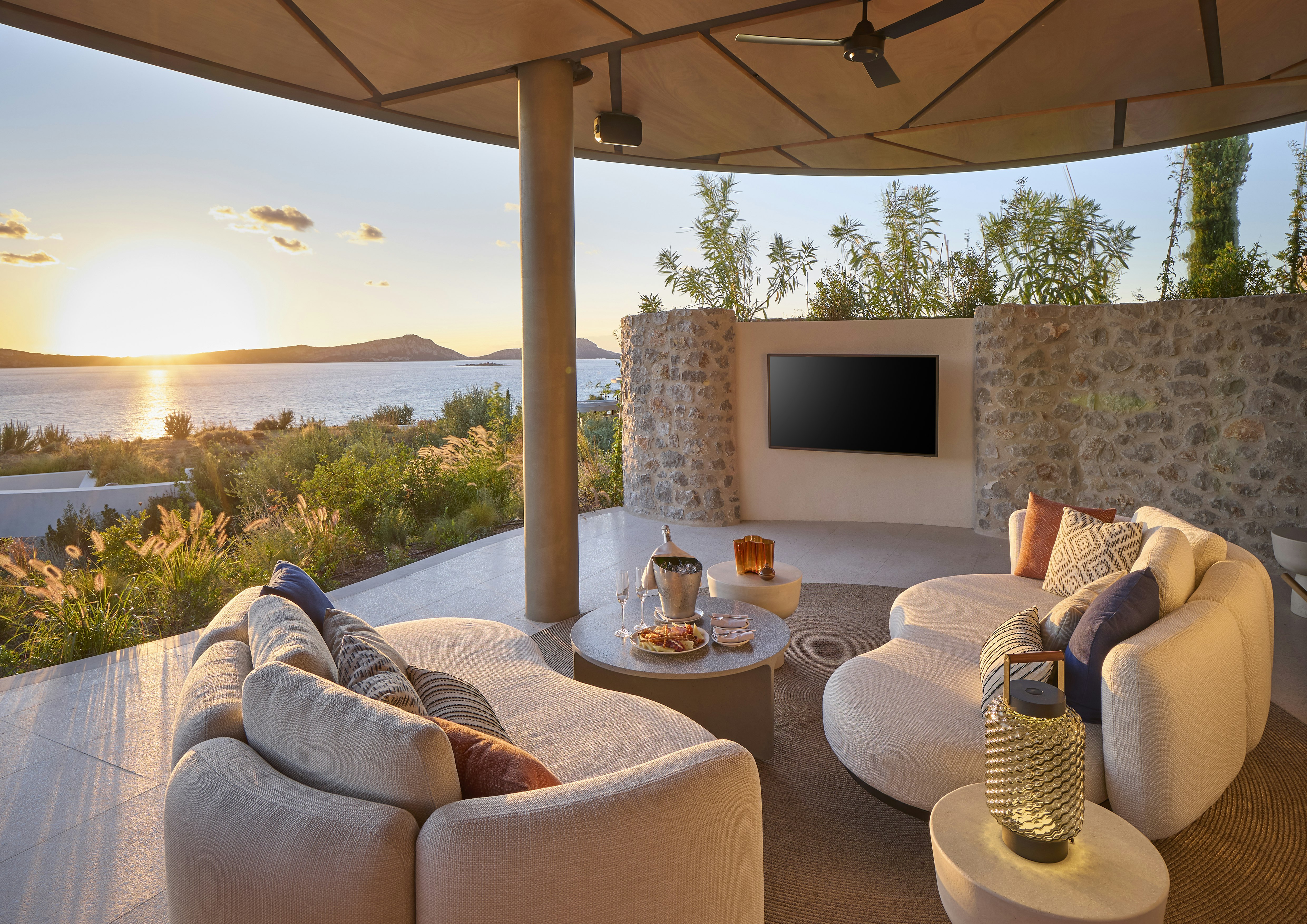 Mandarin Oriental Costa Navarino 40/57