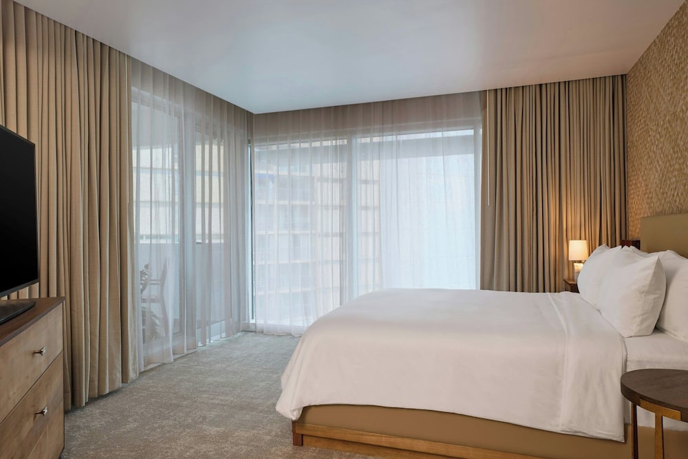Casa Costera, Isla Verde Beach, Apartments by Marriott Bonvoy 10/46